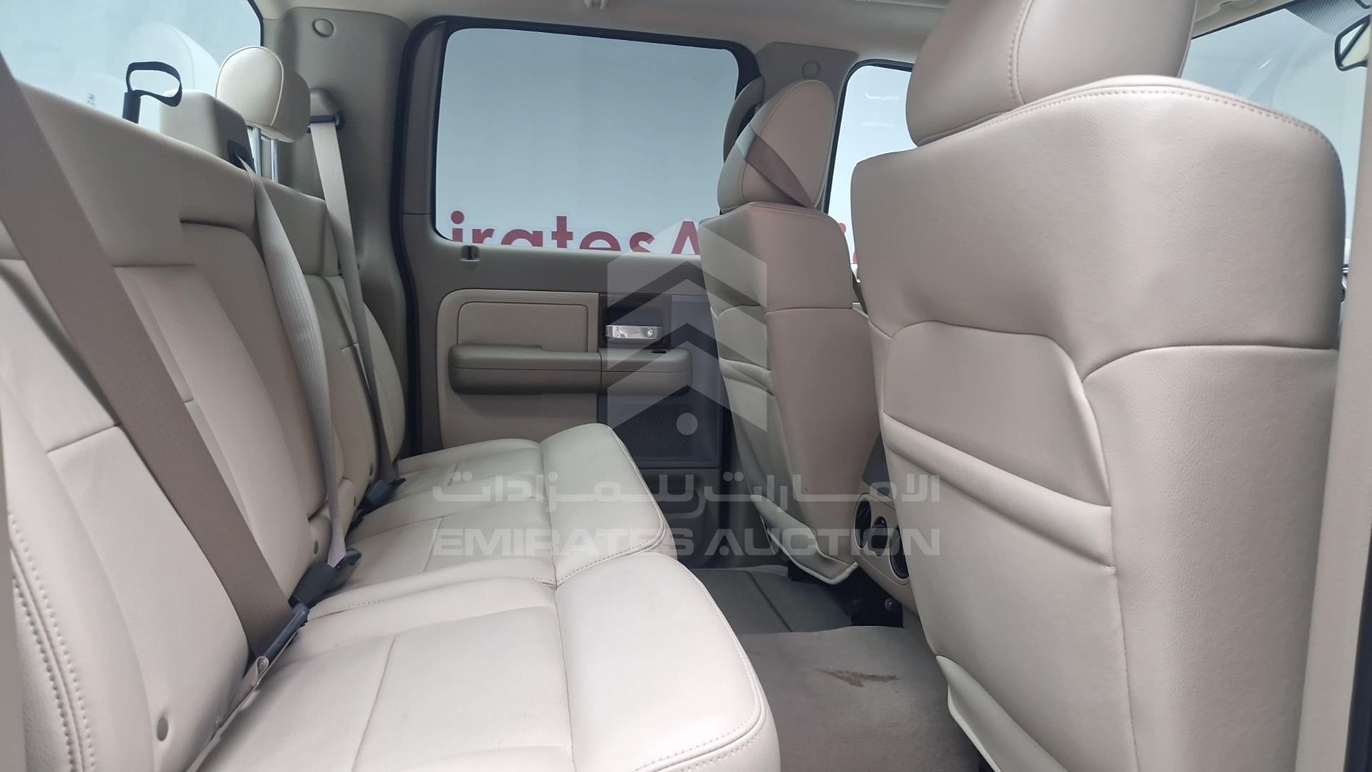 2004 FORD F-150 VIN: 1FTPW14594KC13029