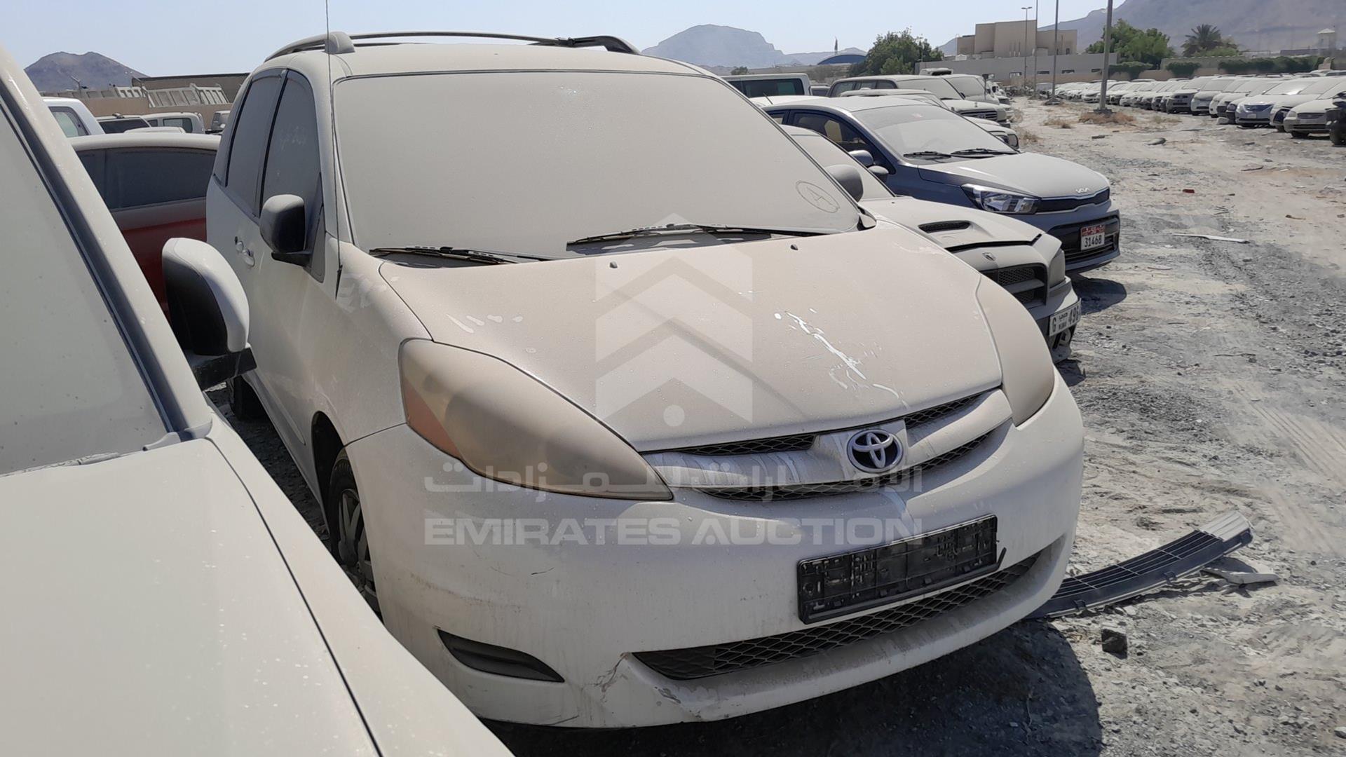 2008 TOYOTA SIENNA VIN: 5TDZK23C28S168850