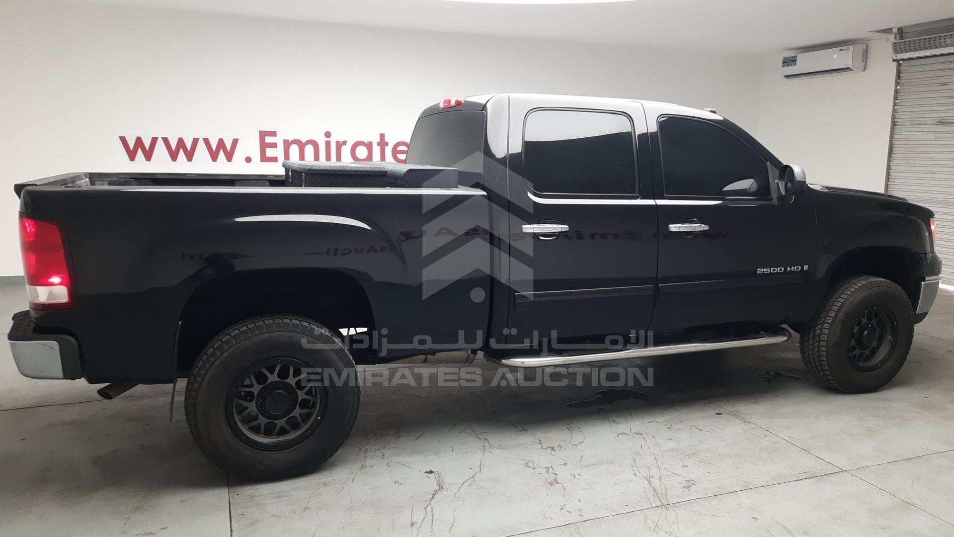 2008 GMC SIERRA VIN: 1GTHK23K28F149573