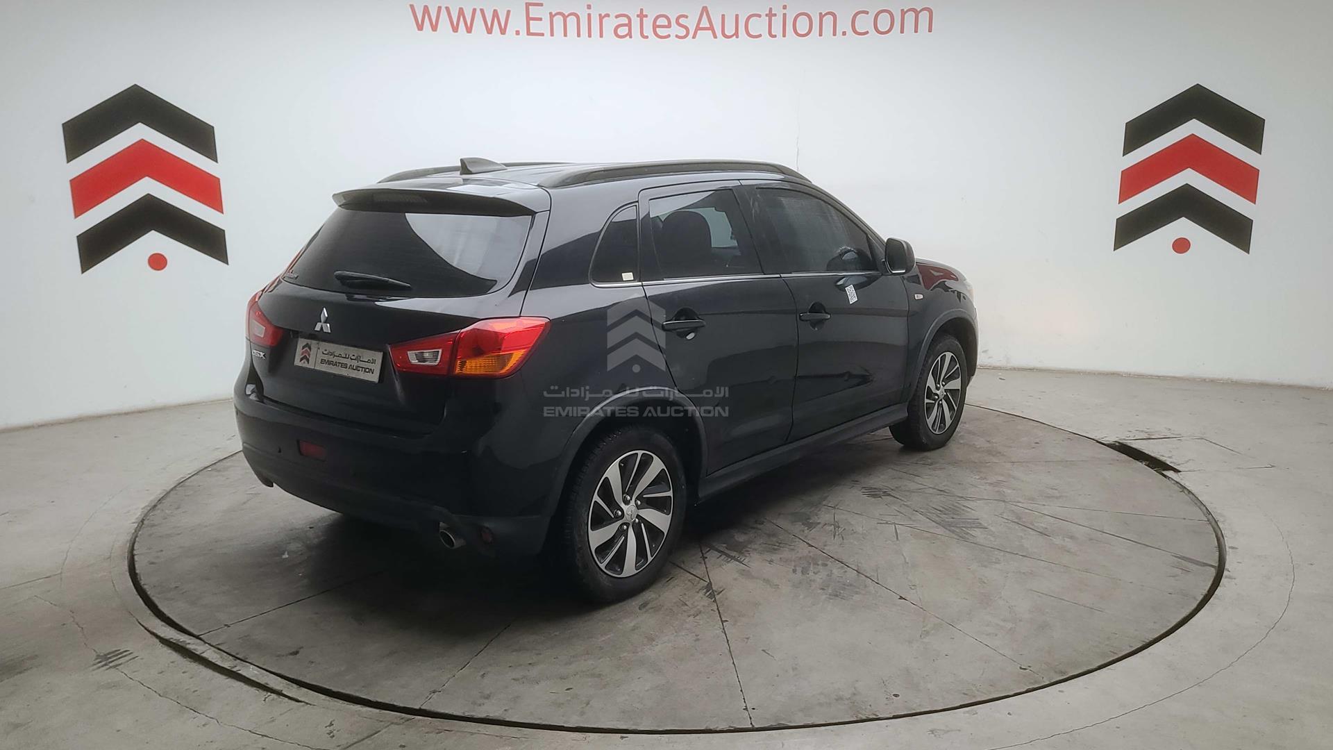 2017 MITSUBISHI ASX VIN: JE4LP21U2HZ701187