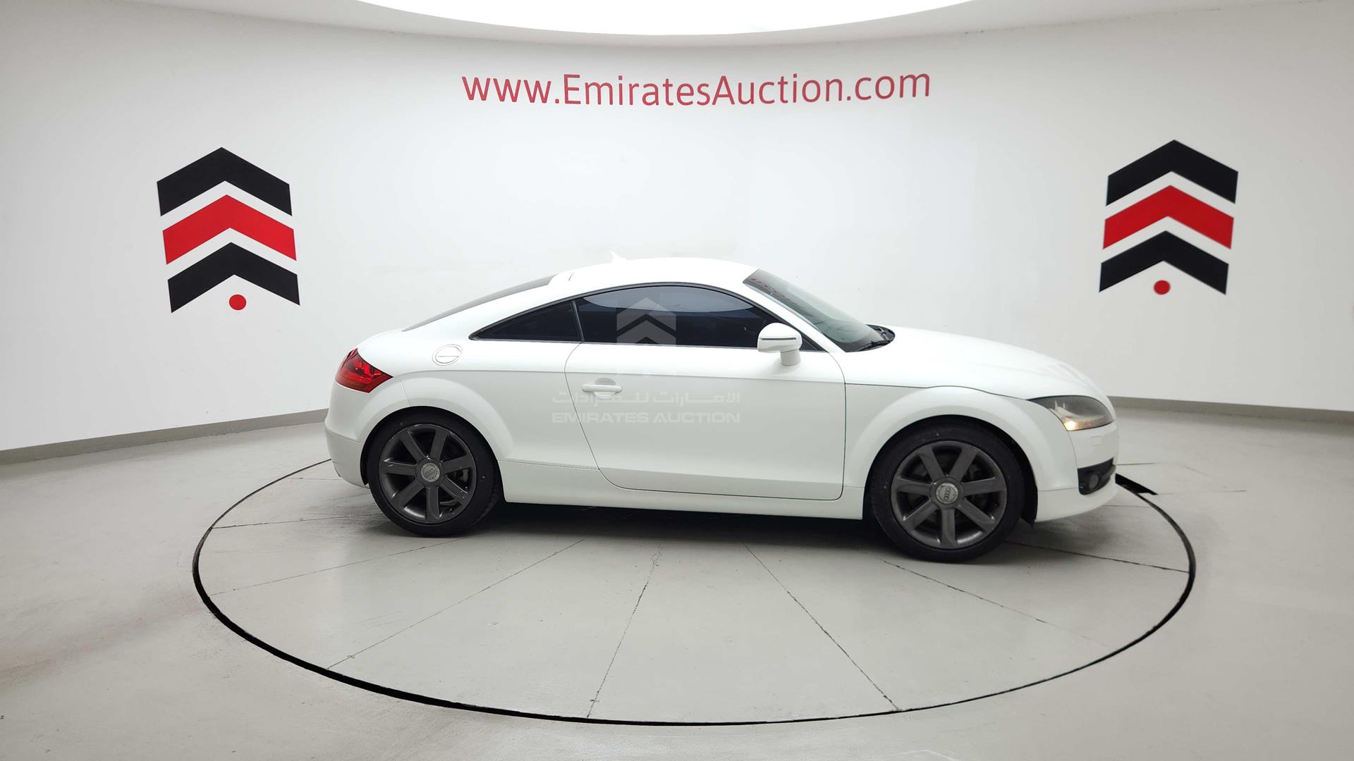 2010 AUDI TT VIN: TRUBDB8J2A1011816