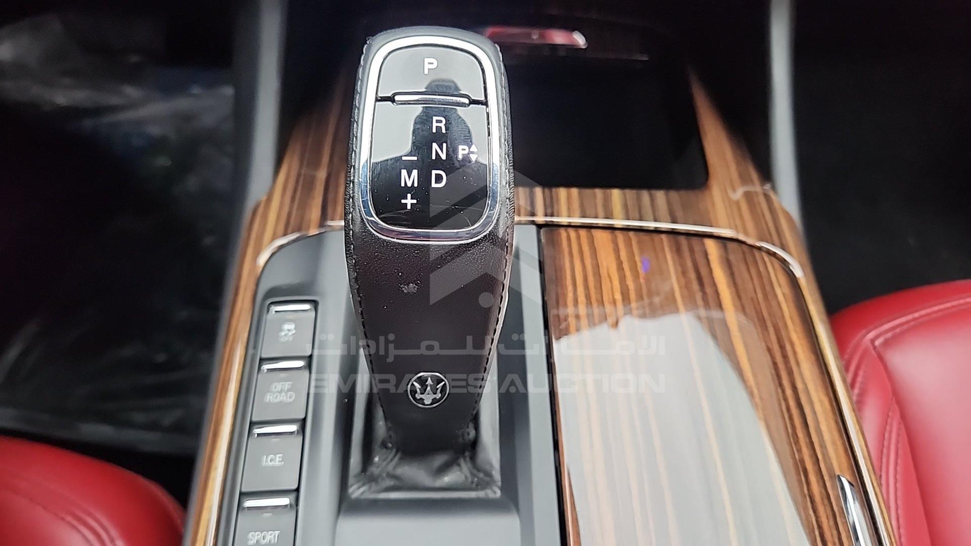 2019 MASERATI LEVANTE VIN: ZN6YU61F0KX325205