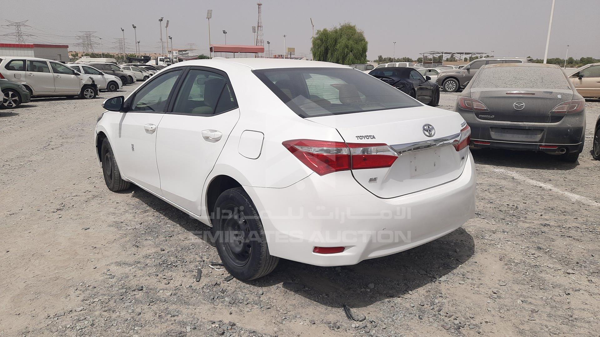 2015 TOYOTA COROLLA VIN: RKLBB9HE0F5140457