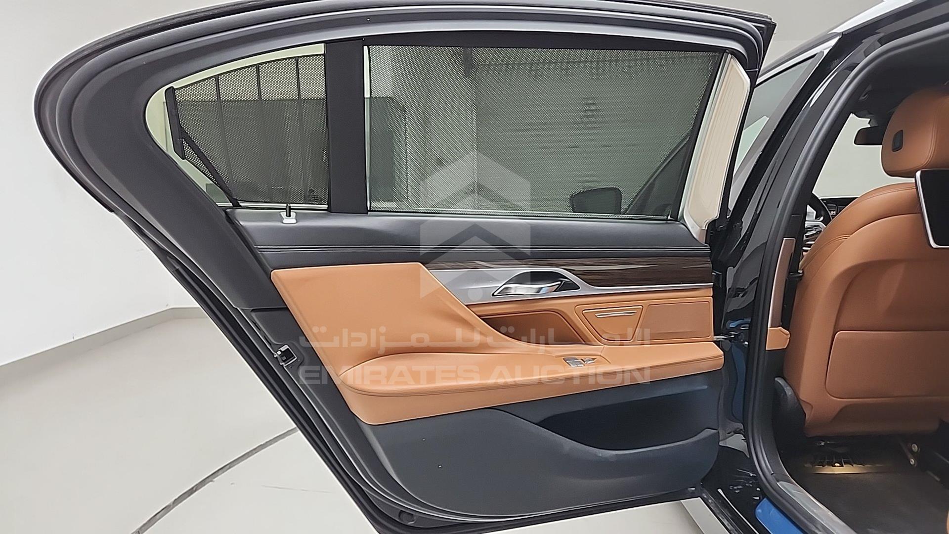 2017 BMW 730 VIN: WBA7E0107HG662382