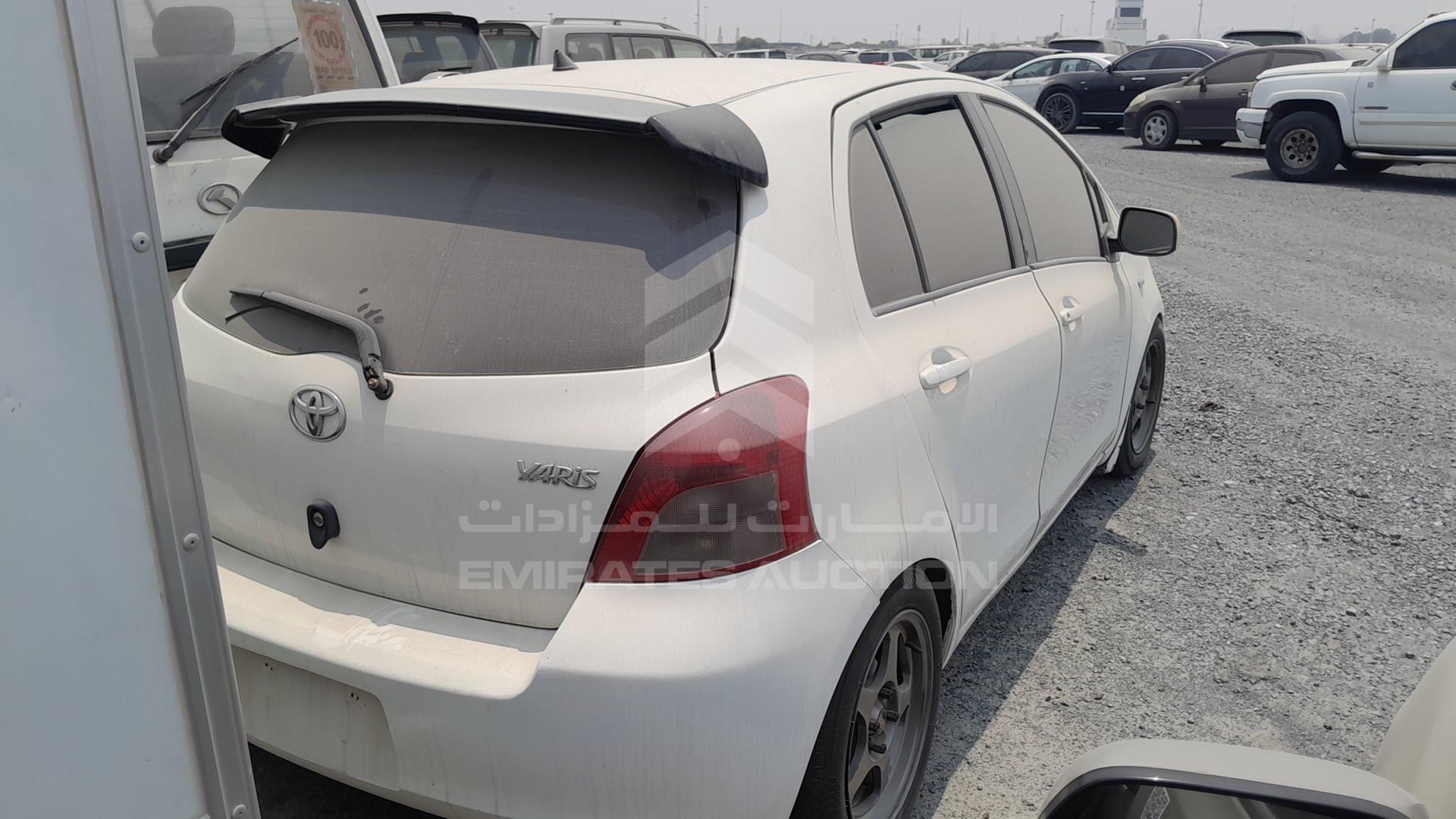 2007 TOYOTA YARIS VIN: JTDKW923775049373