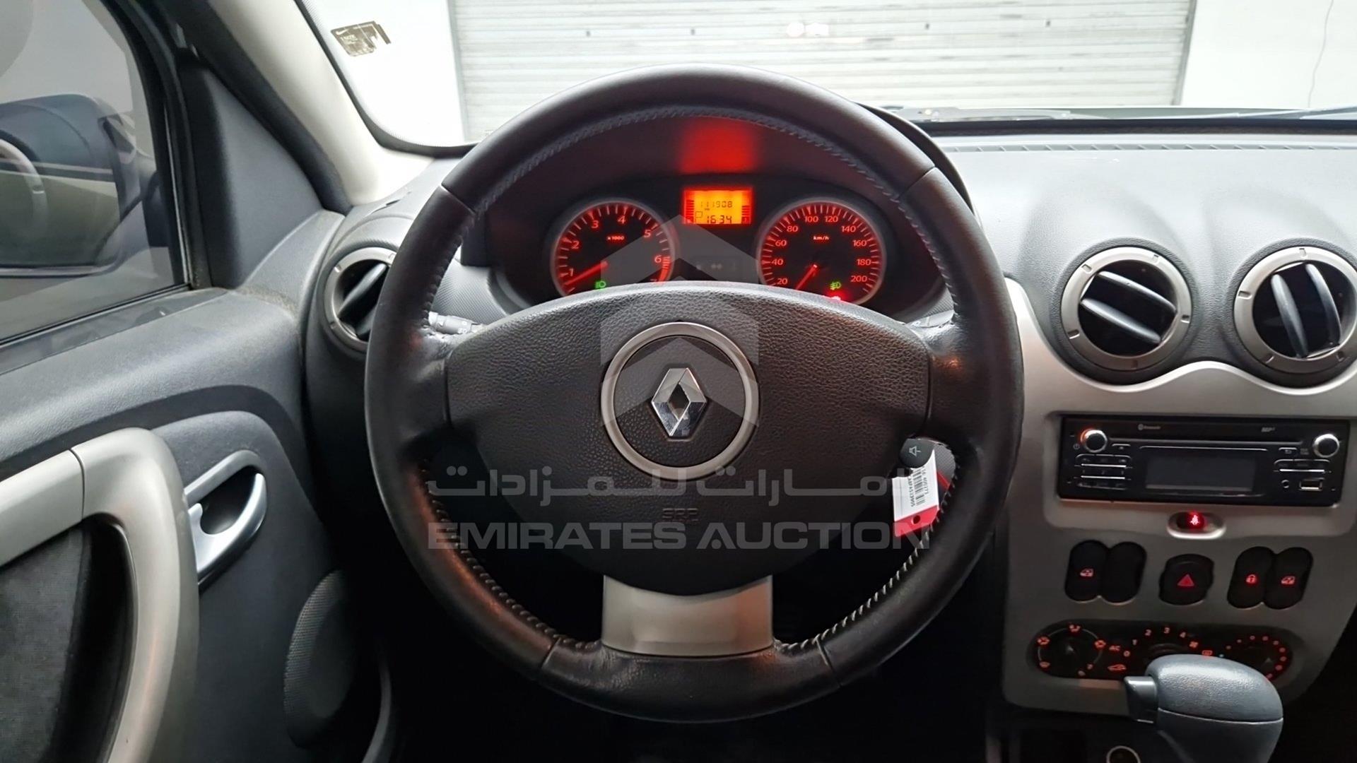 2015 RENAULT DUSTER VIN: VF1HSRCA8FA523905
