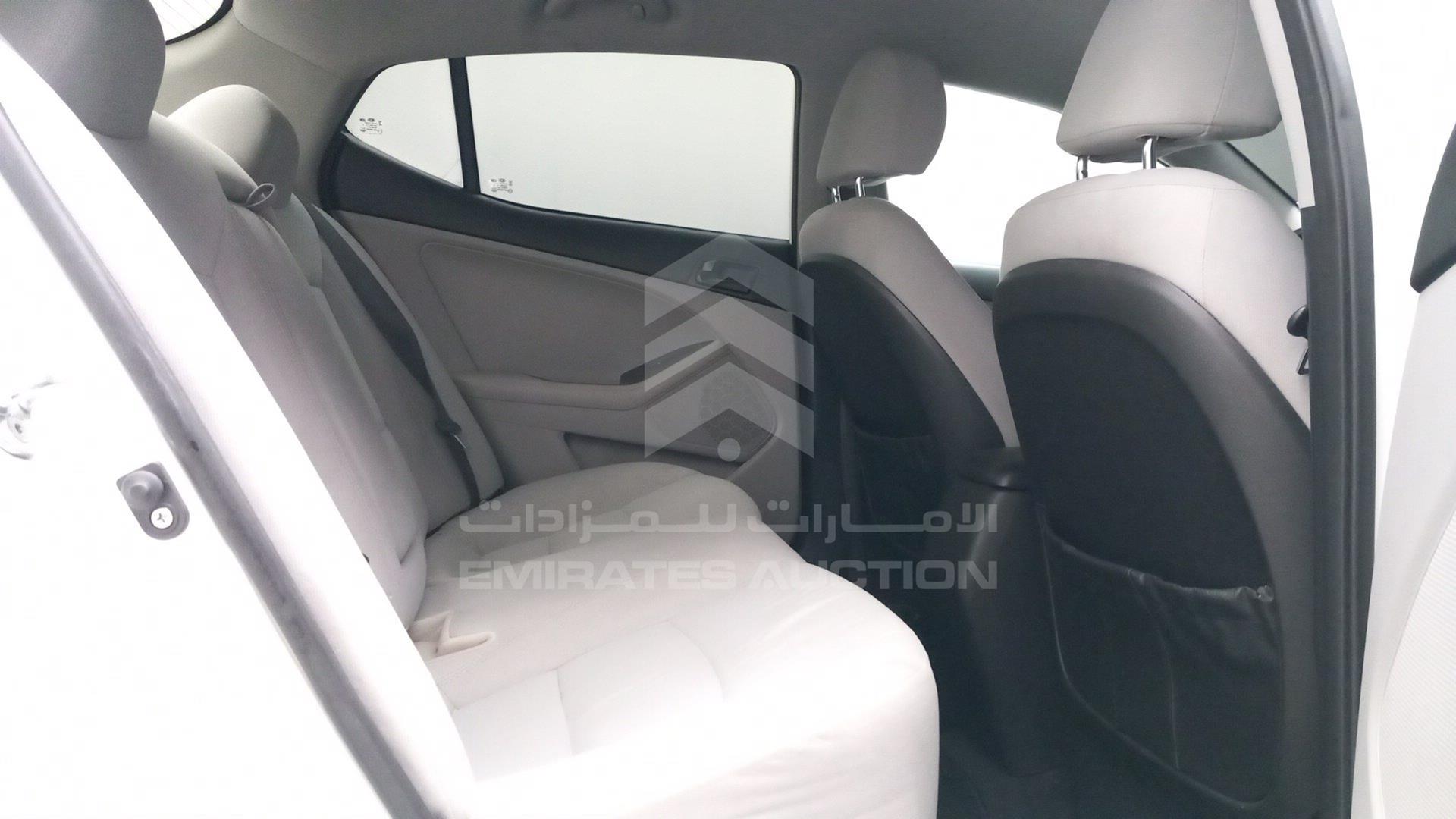 2015 KIA OPTIMA VIN: KNAGM4192F5554592