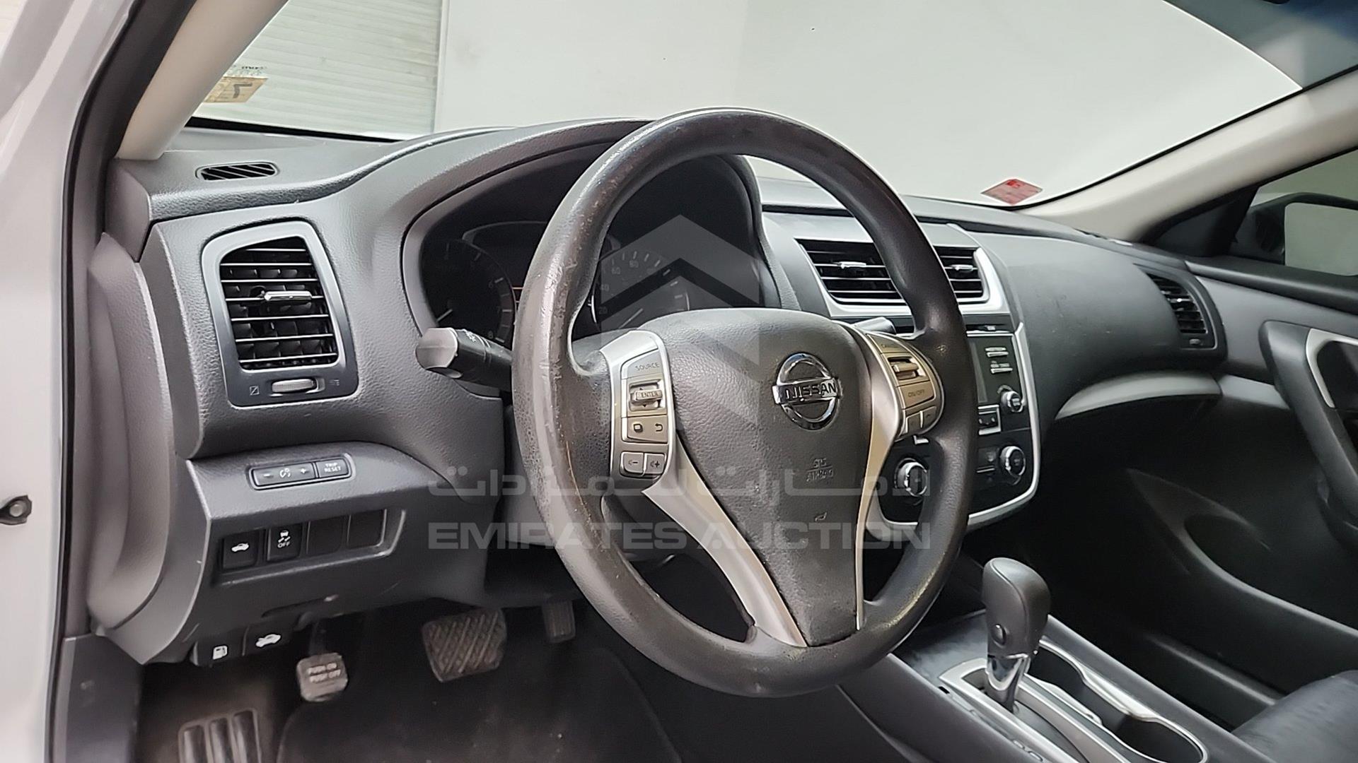 2017 NISSAN ALTIMA VIN: 1N4AL3AP6HC207887