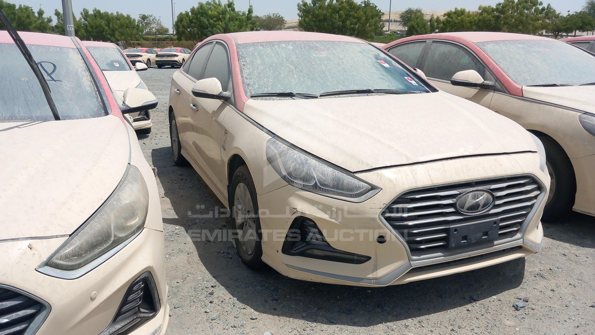 2019 HYUNDAI SONATA VIN: KMHE24133KA092990