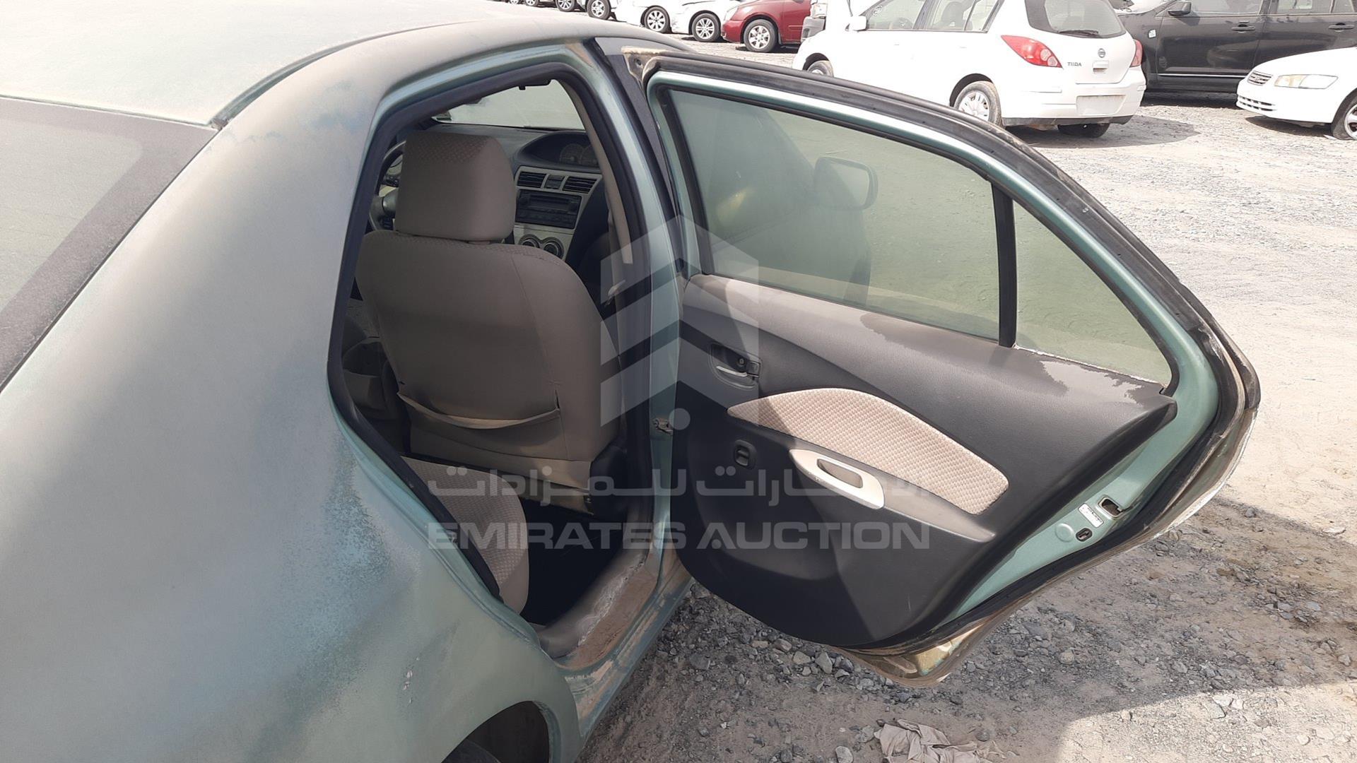 2006 TOYOTA YARIS VIN: JTDBW923661022350