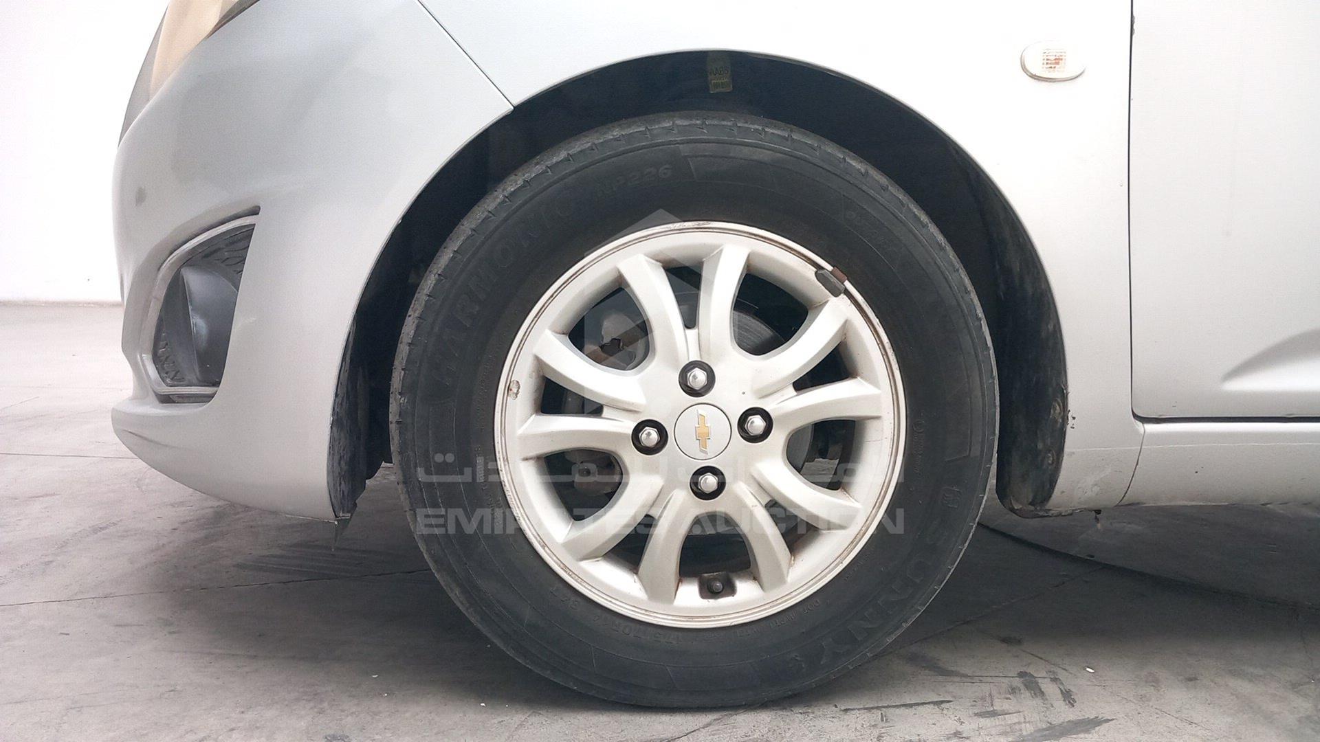 2015 CHEVROLET SPARK VIN: KL1CJ6B18FC704996