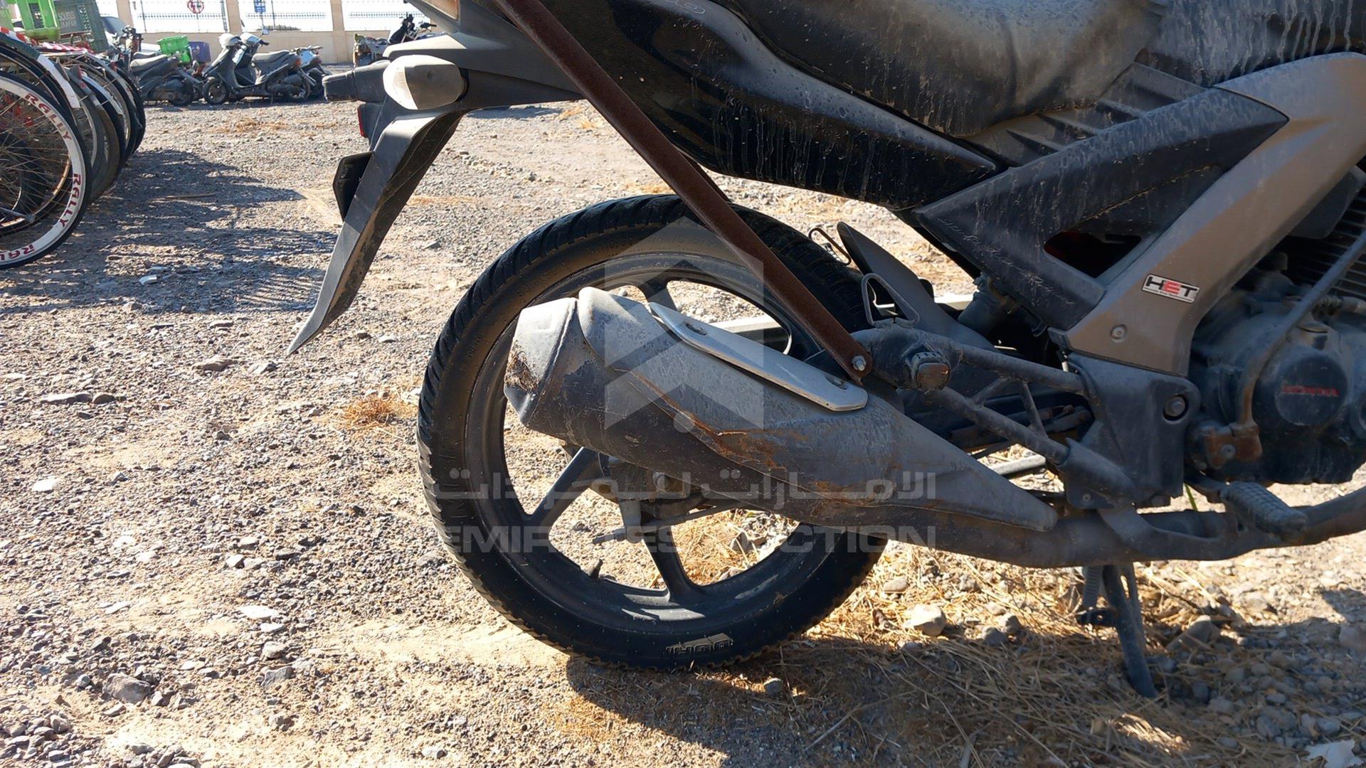 0 HONDA UNICORN VIN: ME4KC2034G8000816