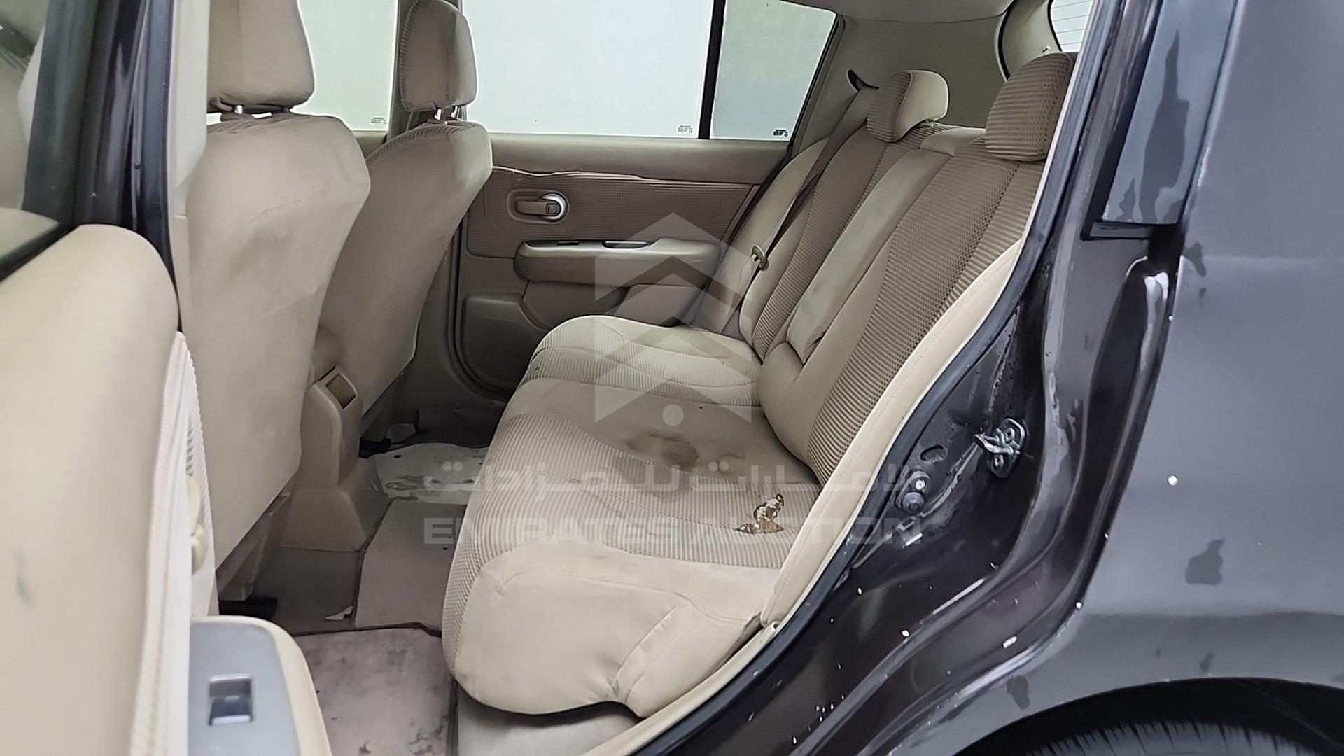 2011 NISSAN TIIDA VIN: 3N1BC1C74BK194996