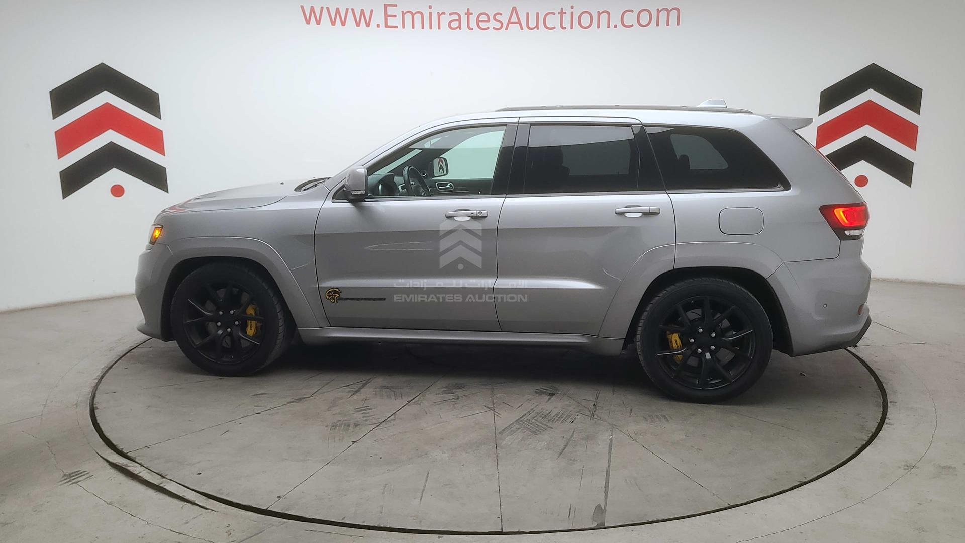 2018 JEEP GRAND CHEROKEE VIN: 1C4RJFN97JC223957