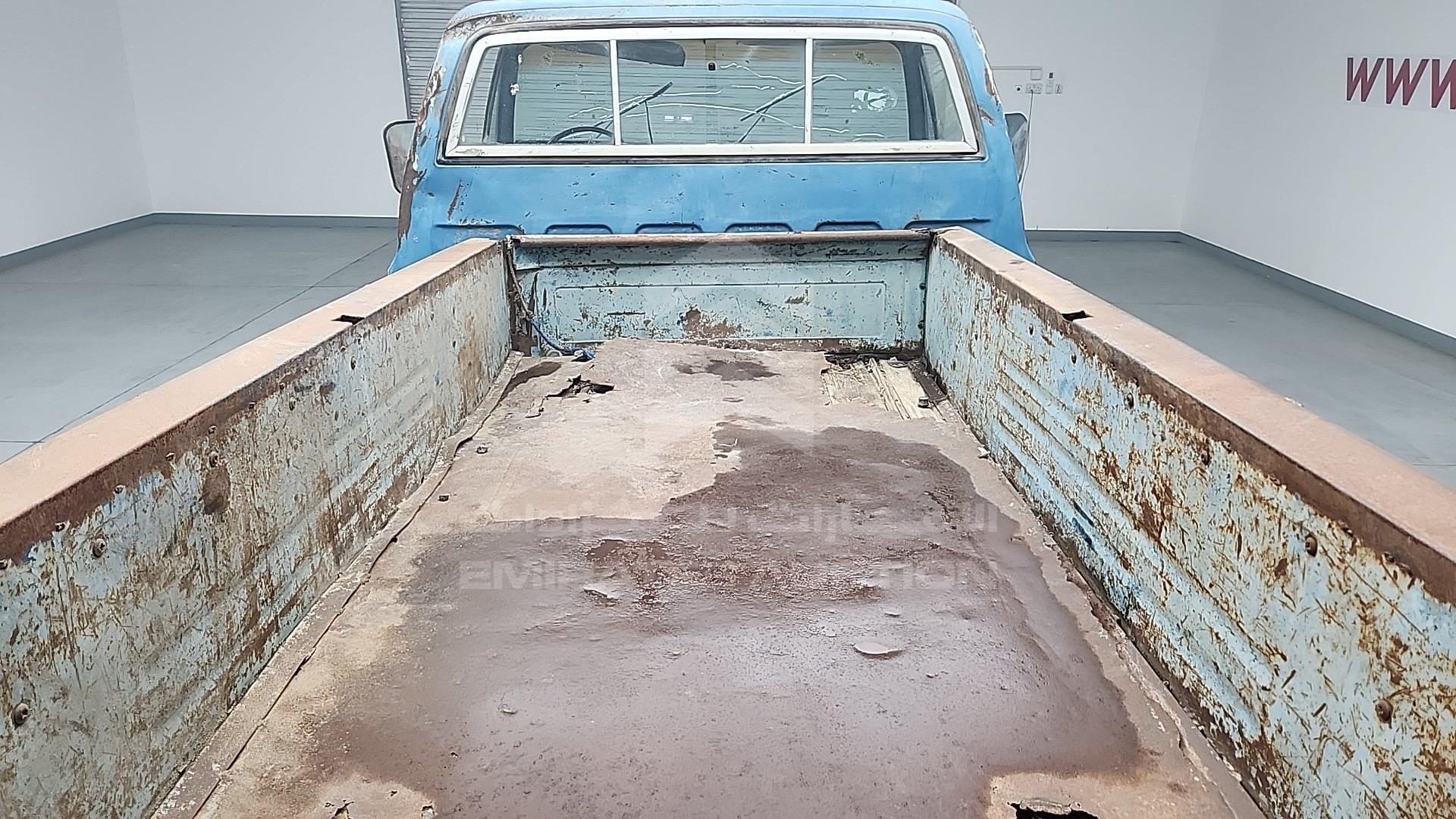 1975 CHEVROLET --- VIN: CCT346B109241