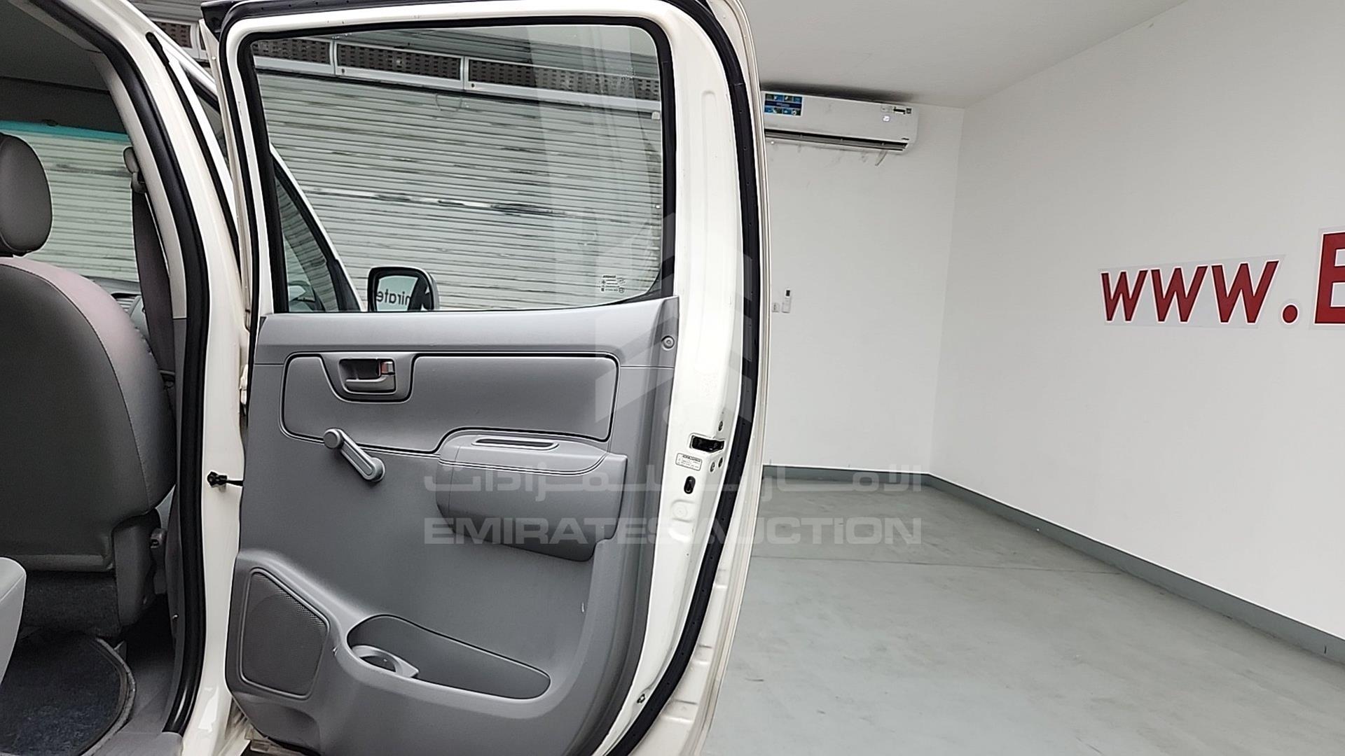 2011 TOYOTA HILUX VIN: MR0EX12G2B2047248
