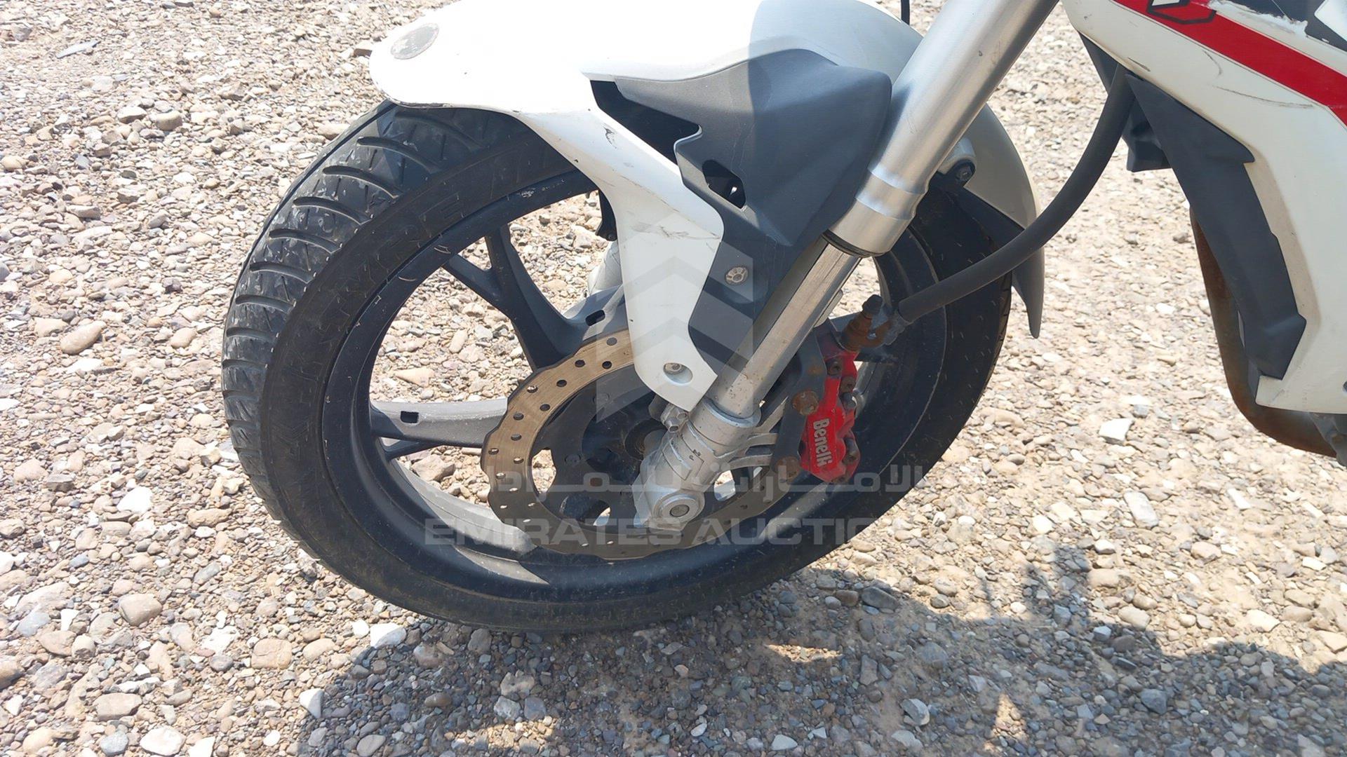 2019 BENELLI TNT 150 VIN: LBBPEKWB1KB980425