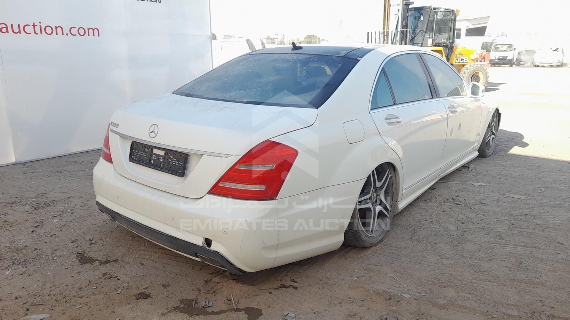 2011 MERCEDES S 500 VIN: WDDNG7BB5BA352292
