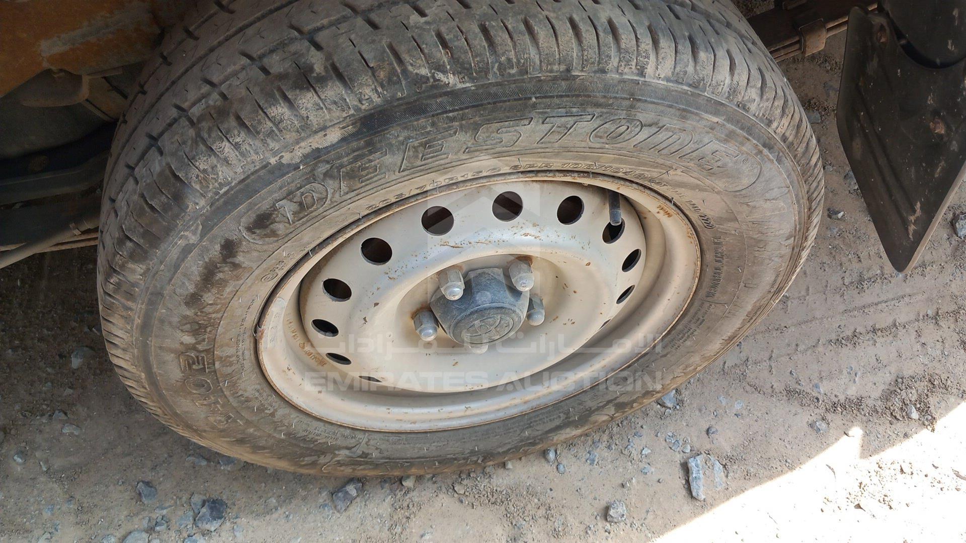 2008 TOYOTA HILUX VIN: MR0EX12G182307468