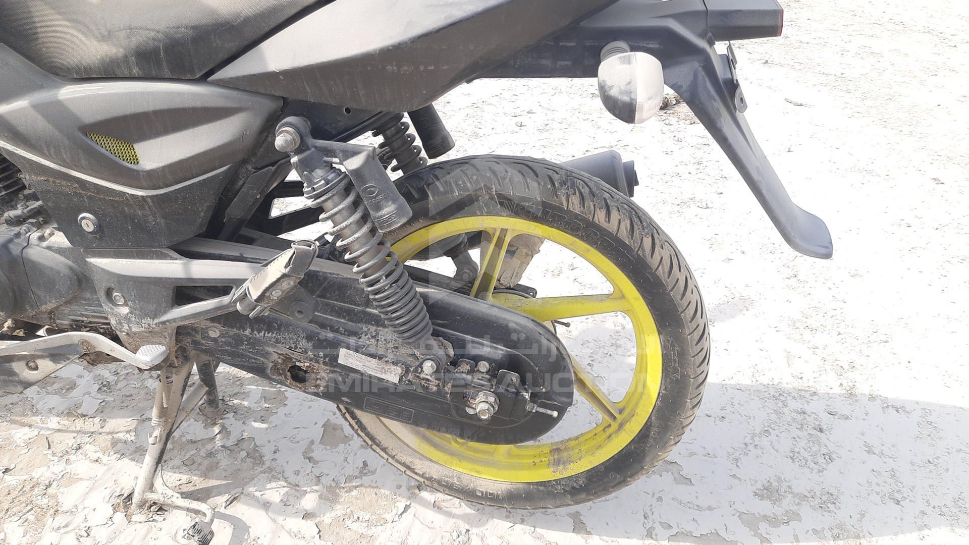 2021 BAJAJ PULSAR 150 VIN: MD2A11CX0MCM41402