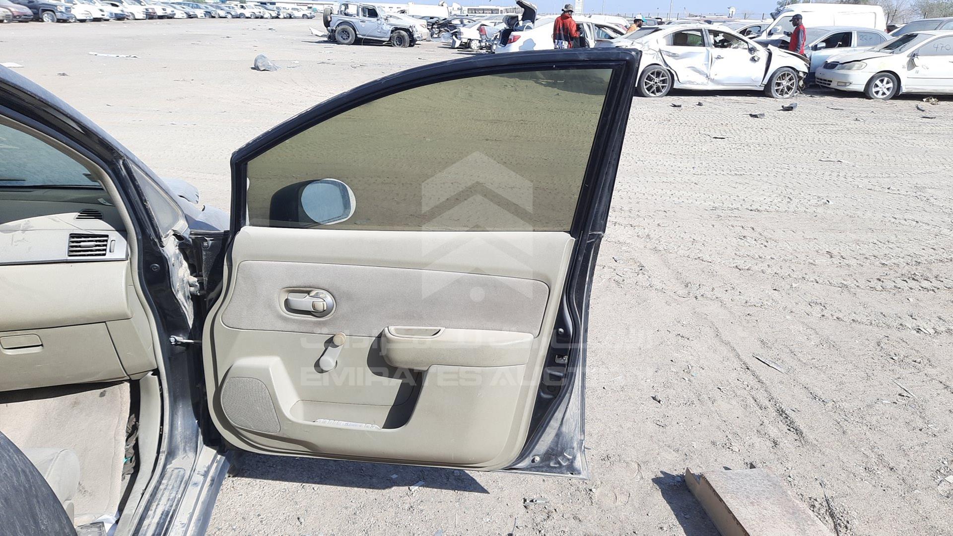 2008 NISSAN TIIDA VIN: JN1CC13C28T007013