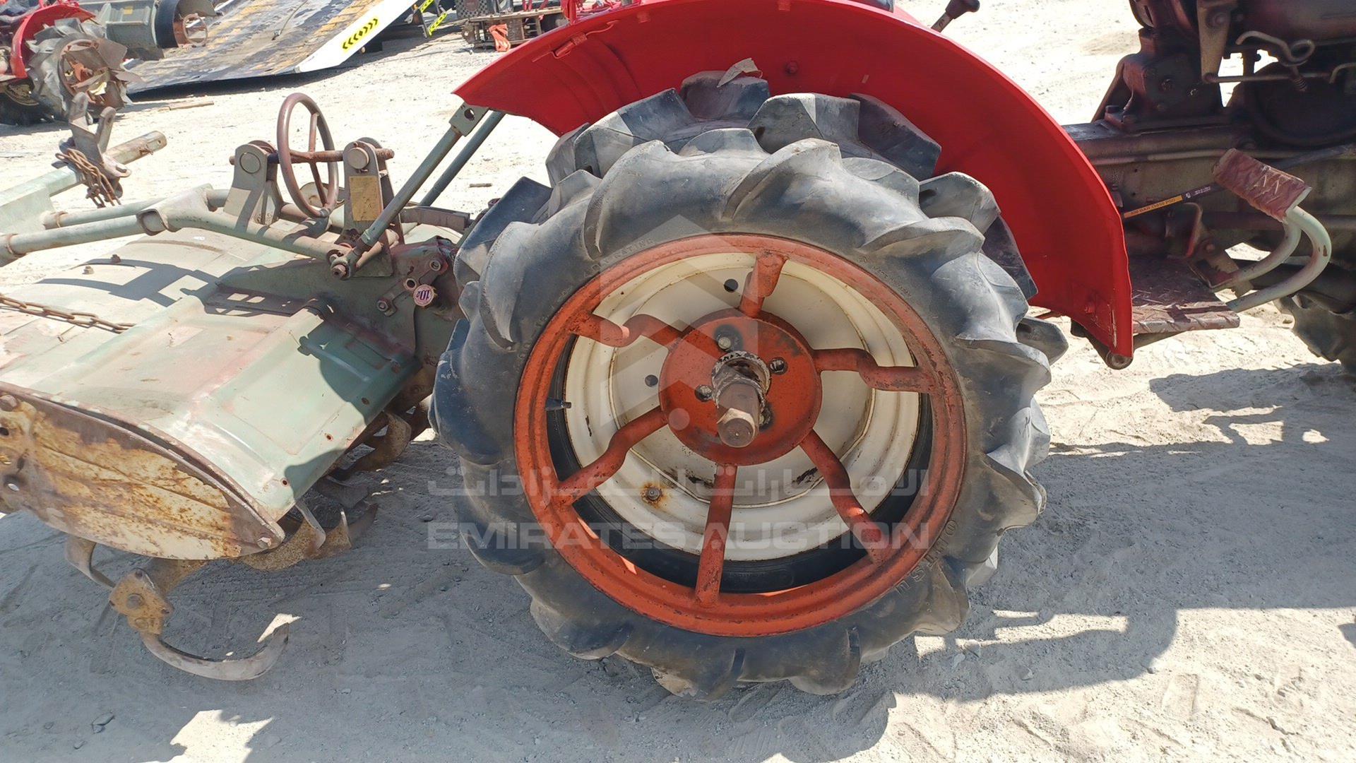 0 YANMAR --- VIN: YM1300D05117