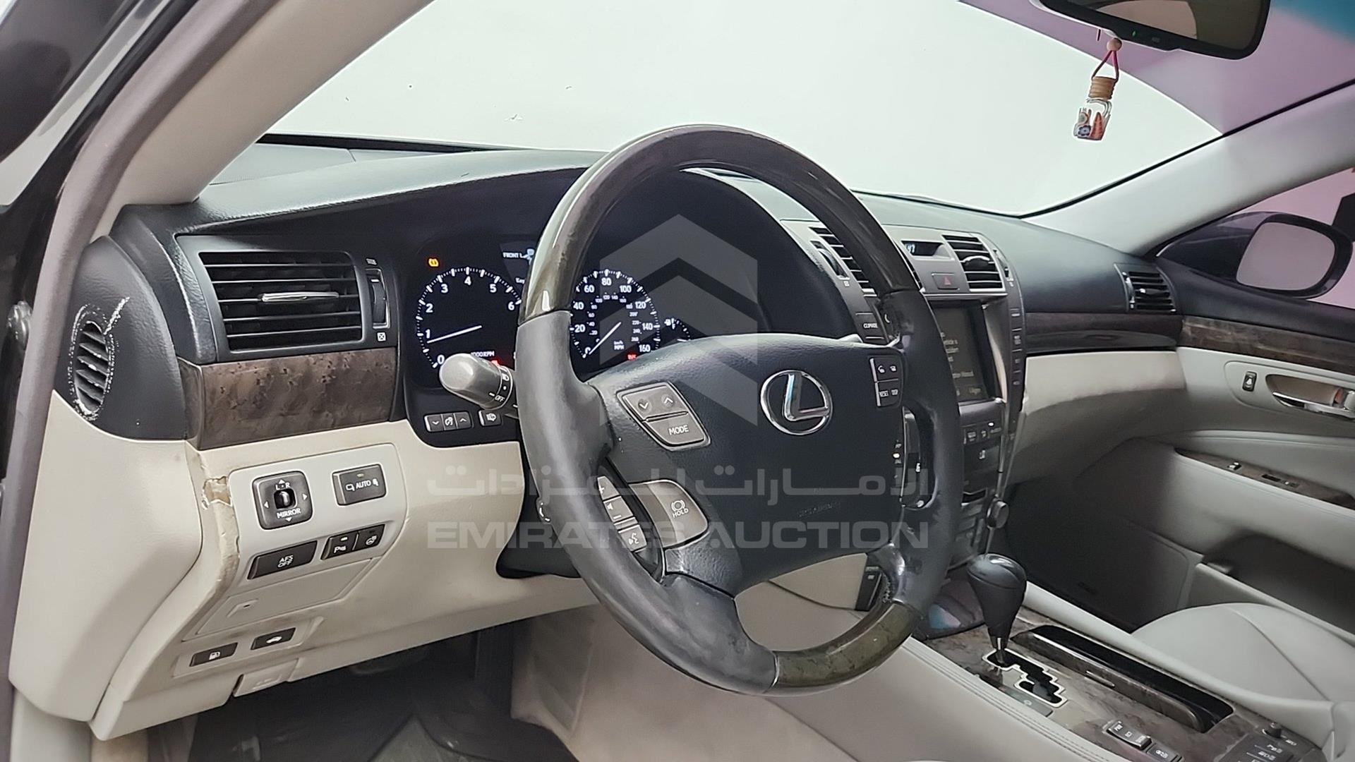2007 LEXUS LS 460 VIN: JTHBL46F675032532