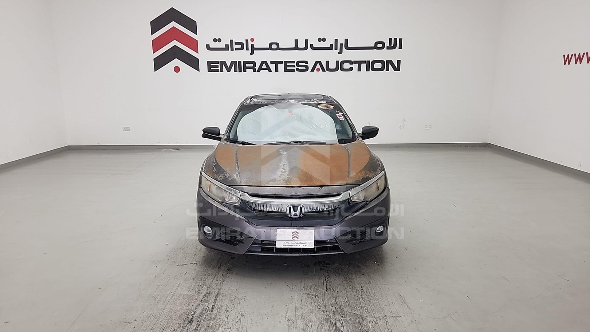 2018 HONDA CIVIC VIN: 2HGFC2F70JH592807