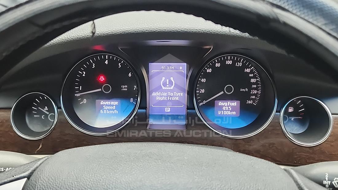 2013 Chevrolet Caprice — Speedometer & RPM Gauges — Photo 29