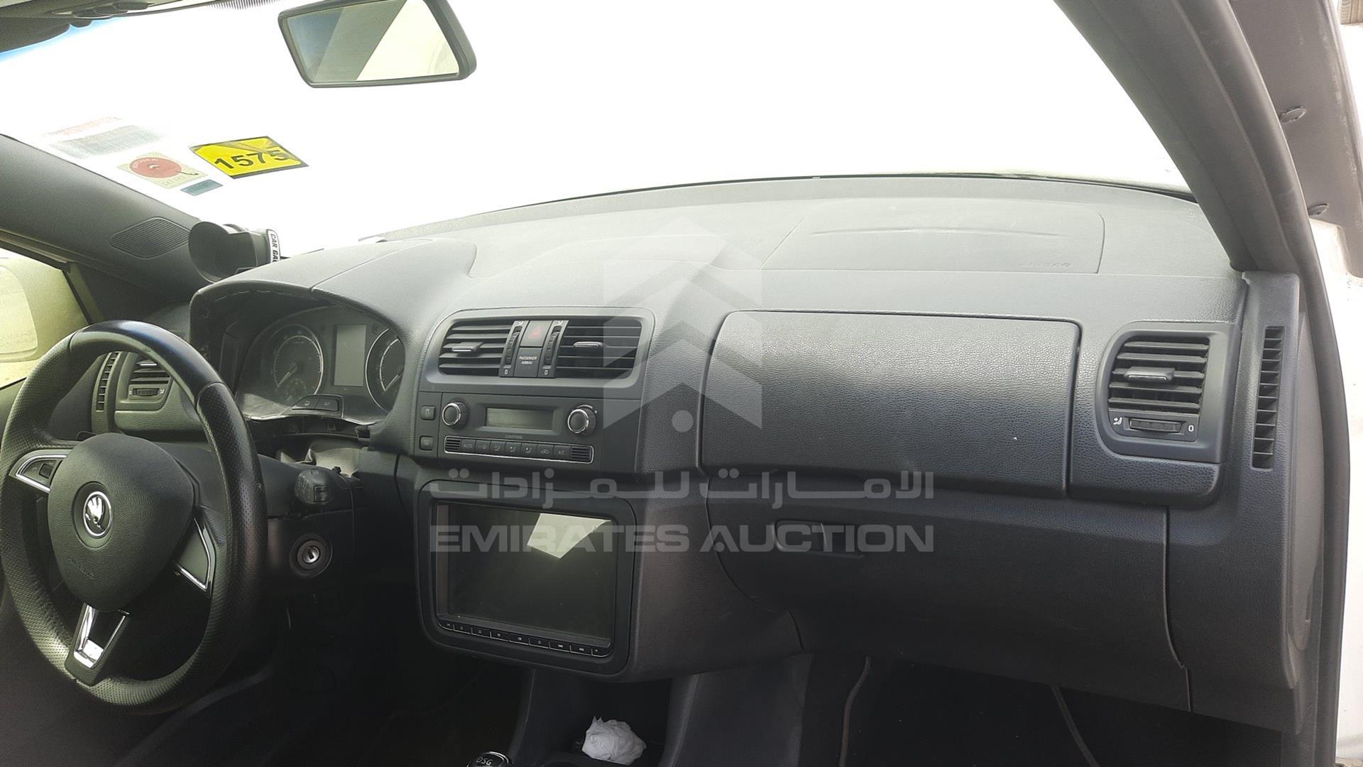 2014 SKODA FABIA VIN: TMBEP2NC8E3990109