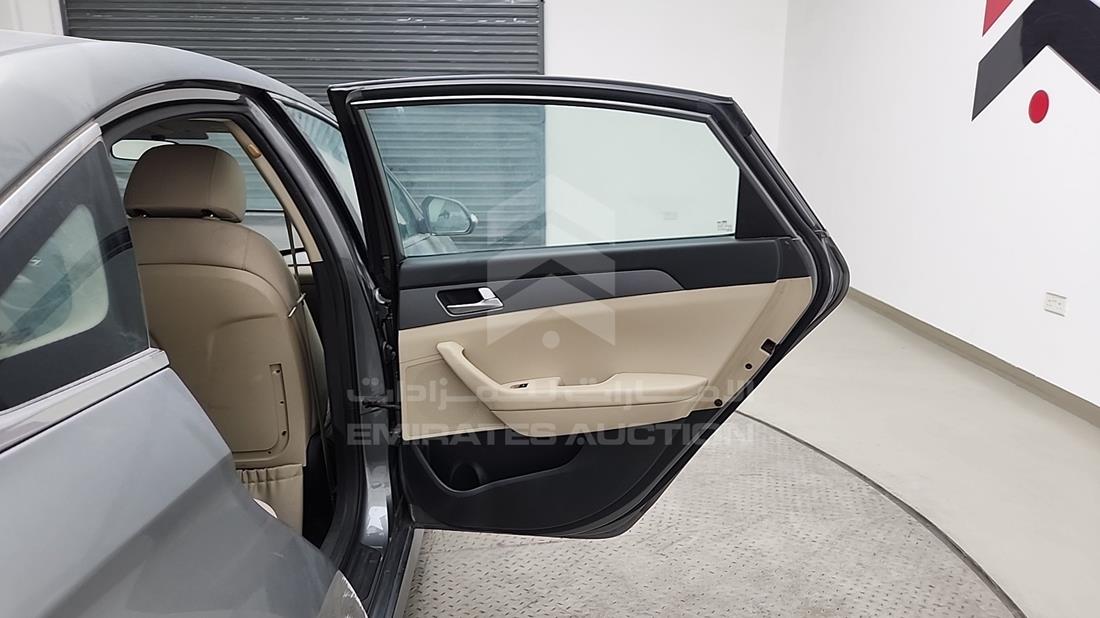2018 Hyundai Sonata — Rear Right Door — Photo 24