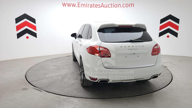 WP1ZZZ92ZDLA85442 2013 Porsche Cayenne S photo 11