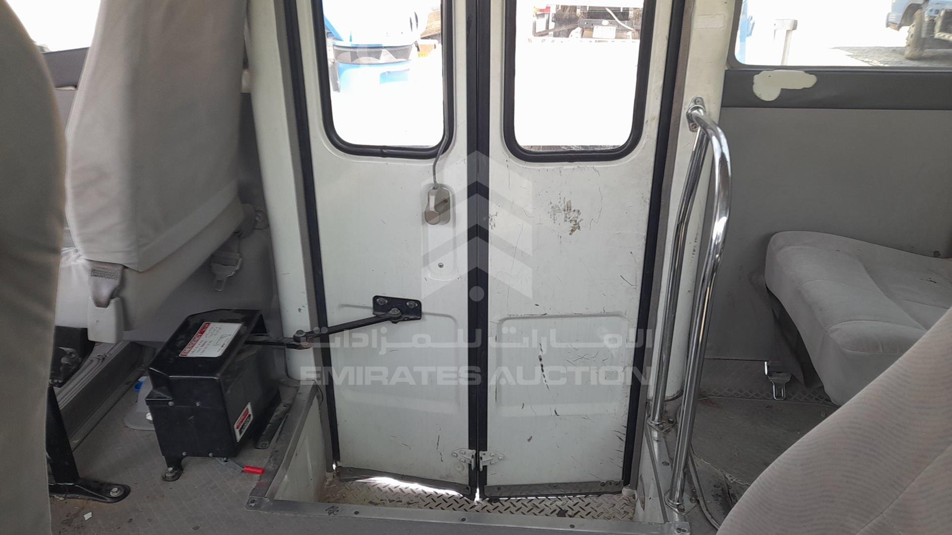 2008 TOYOTA COASTER VIN: JTGFK518384000541