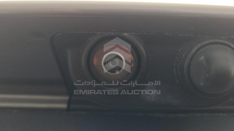 SALGA2BV6JA380966 Auction: EmiratesAuction Lot: 405807 SALGA2BV6JA380966 Range Rover Vogue SE 2018 BLUE Photo 32