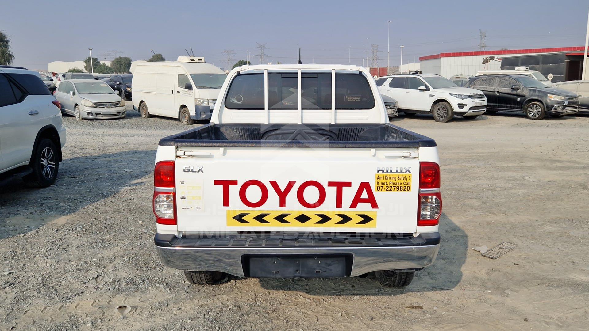 2015 TOYOTA HILUX VIN: MR0FX22G7F1144029