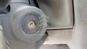2009 Peugeot Partner — Keys — Photo 4 — Thumbnail
