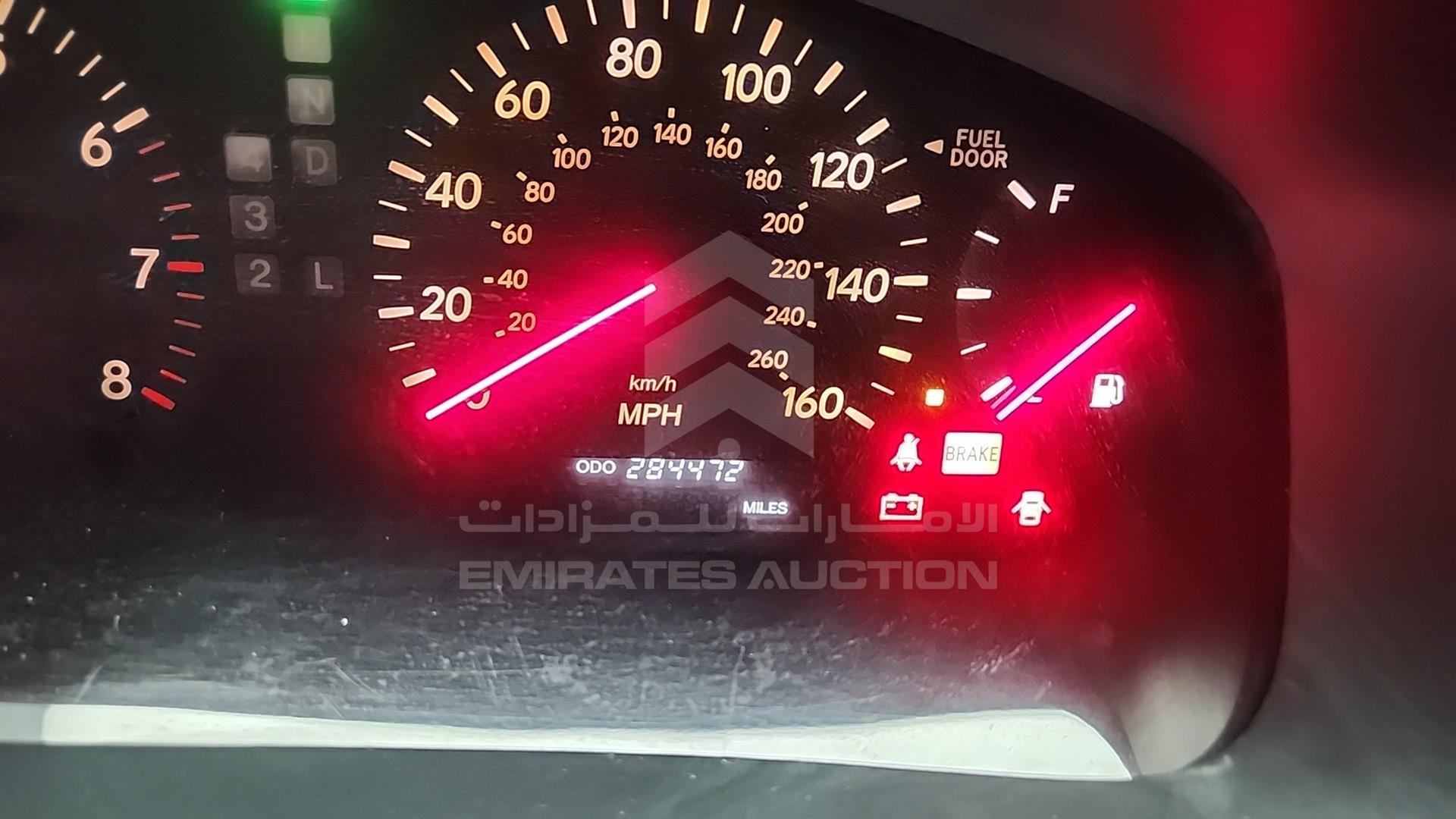 2001 LEXUS LS 430 VIN: JTHBN30FX10038187