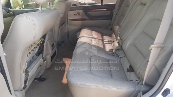 Lexus LX 470 2003 JTJHT00W533530026 Image 12