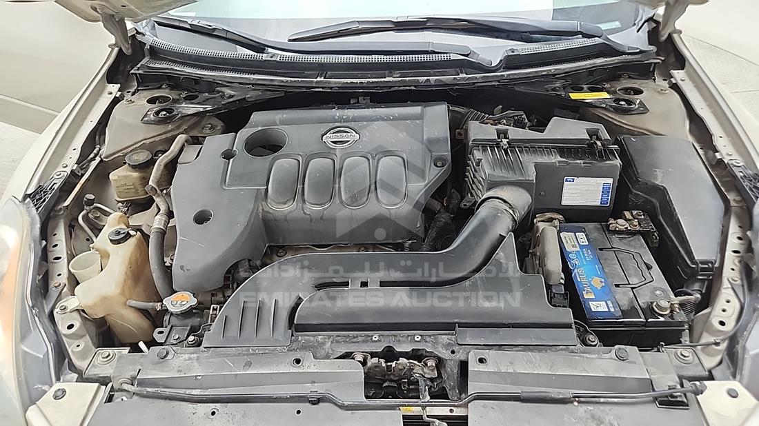 2009 Nissan Altima — Engine Bay — Photo 34