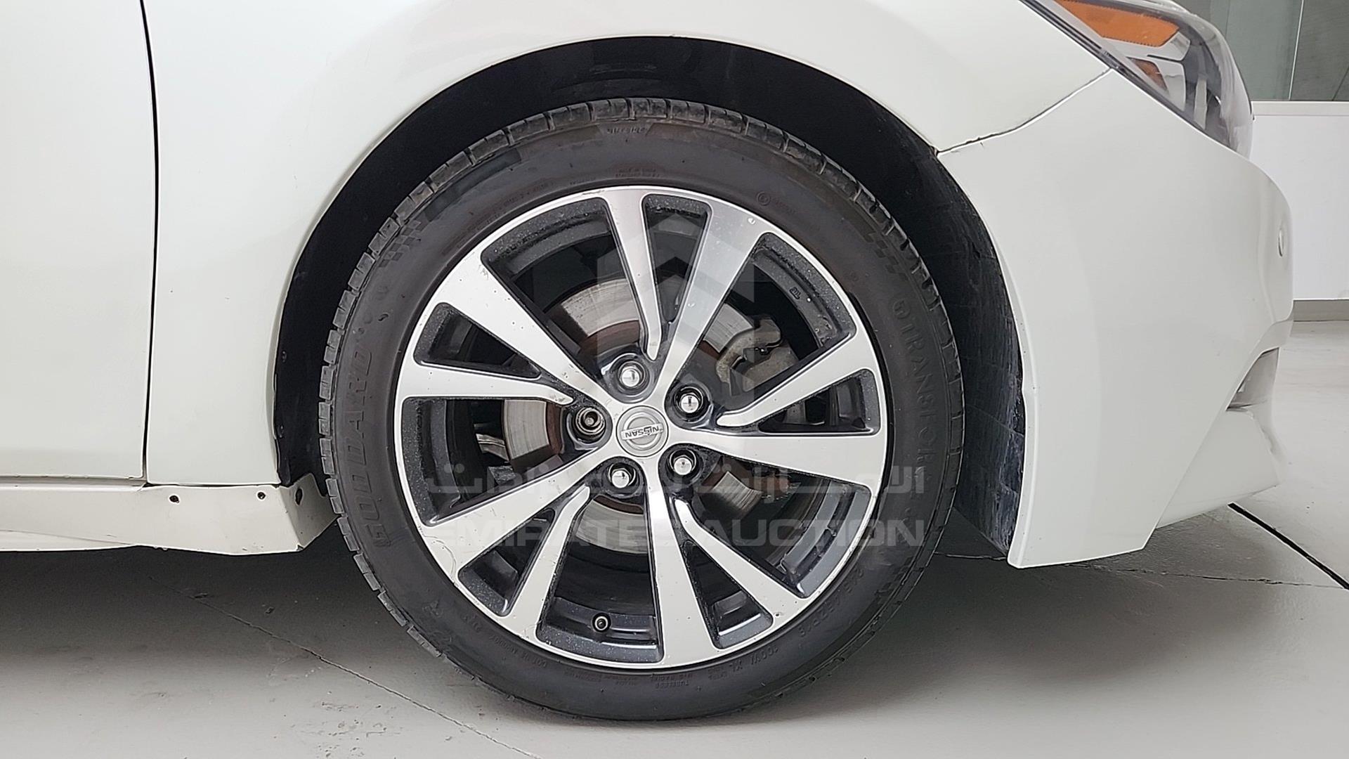 2016 NISSAN MAXIMA VIN: 1N4AA6APXGC389051