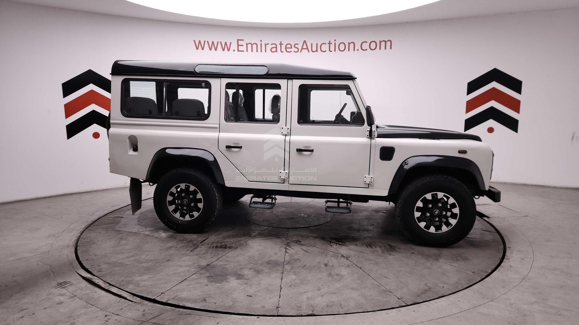 2002 LAND ROVER --- VIN: SALLDHM582A640497