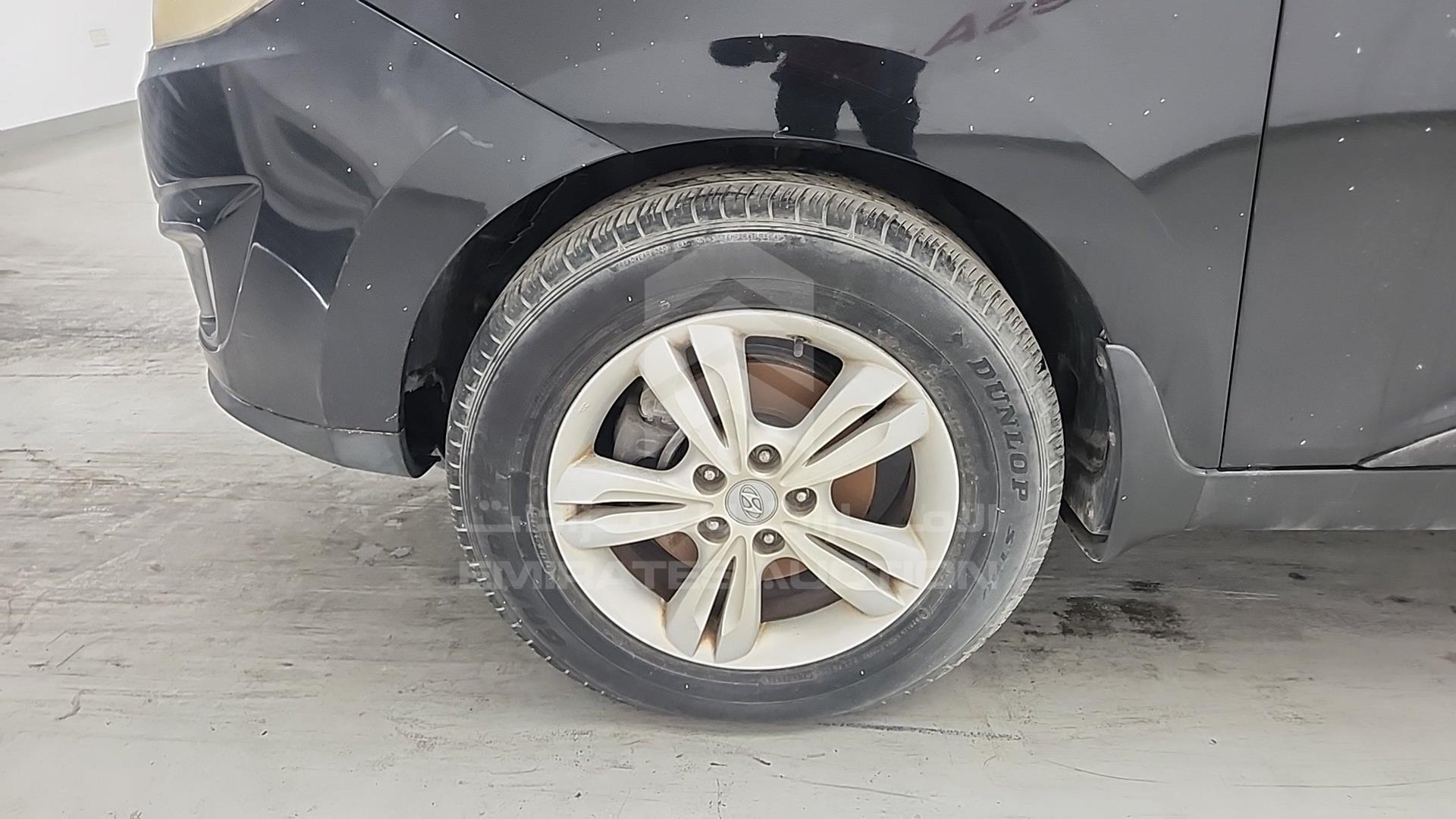 2013 HYUNDAI TUCSON VIN: KMHJT81BXDU630516