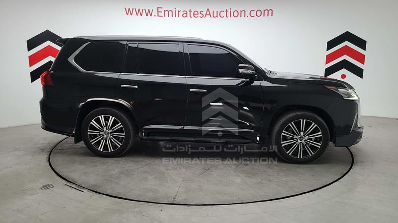 JTJHY00W1L4326058 Auction: EmiratesAuction Lot: 409451 JTJHY00W1L4326058 Lexus LX 570 2020 WHITE Photo 54