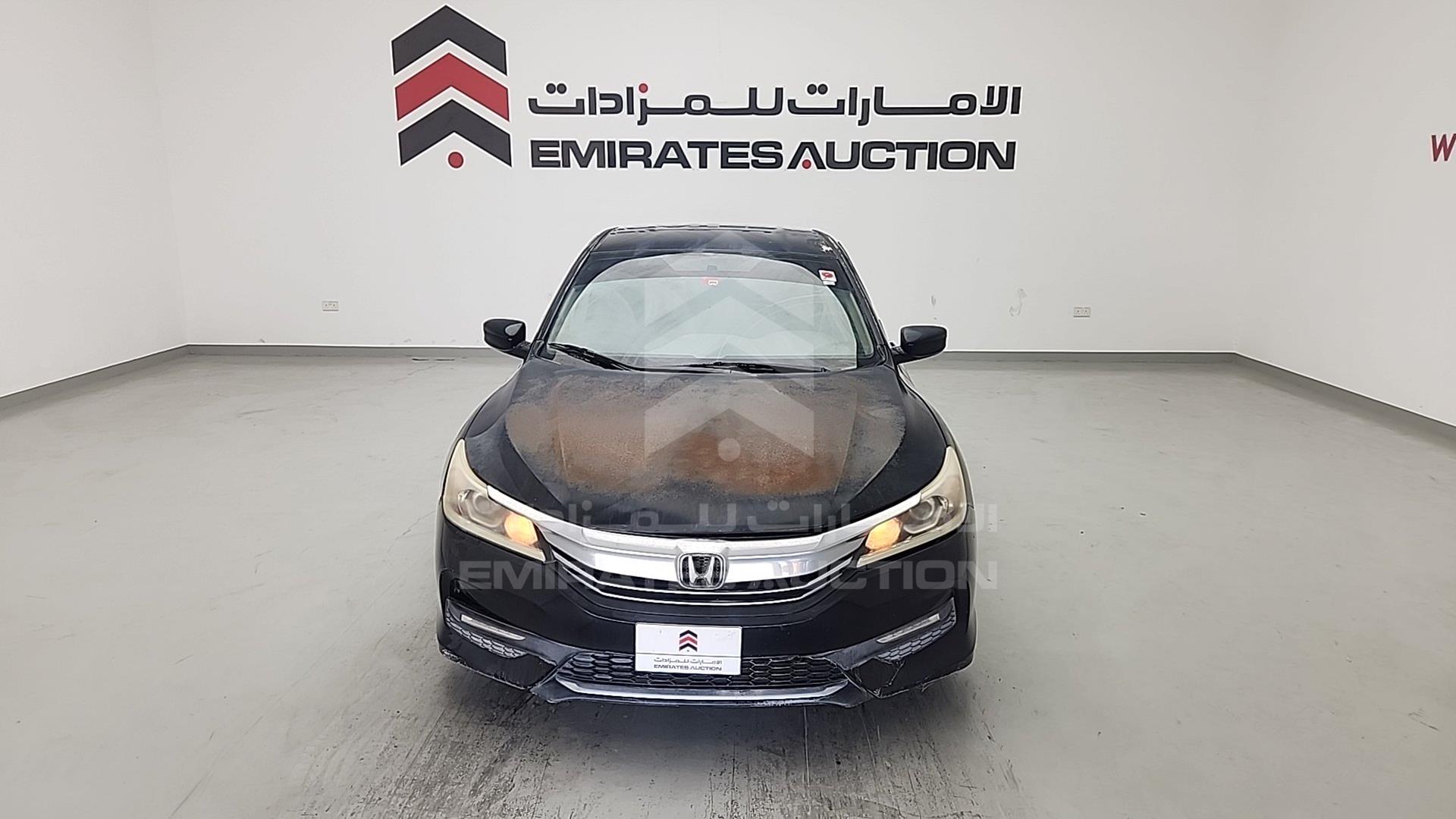 2017 HONDA ACCORD VIN: 1HGCR2F39HA102131