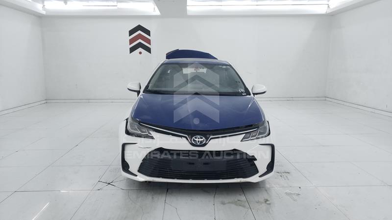 RKLBA0BE3L1000705 Auction: EmiratesAuction Lot: 405563 RKLBA0BE3L1000705 Toyota Corolla 2020 WHITE Photo 1