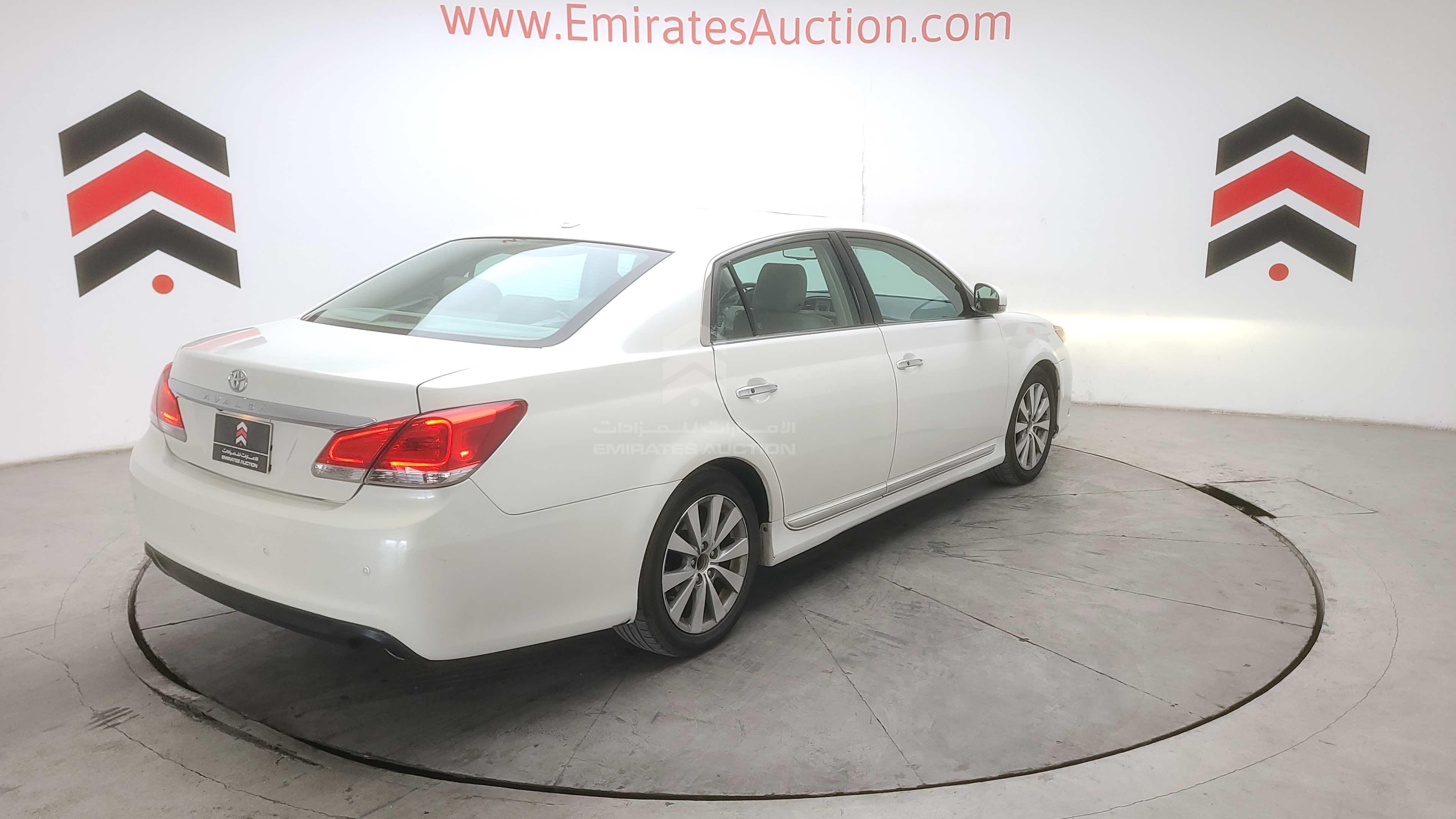 4T1BK36B2BU405586 - 2011 Toyota Avalon - #489716