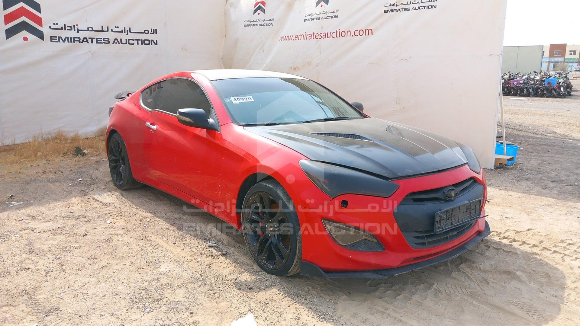 2015 HYUNDAI GENESIS VIN: KMHHU61H2FU116215