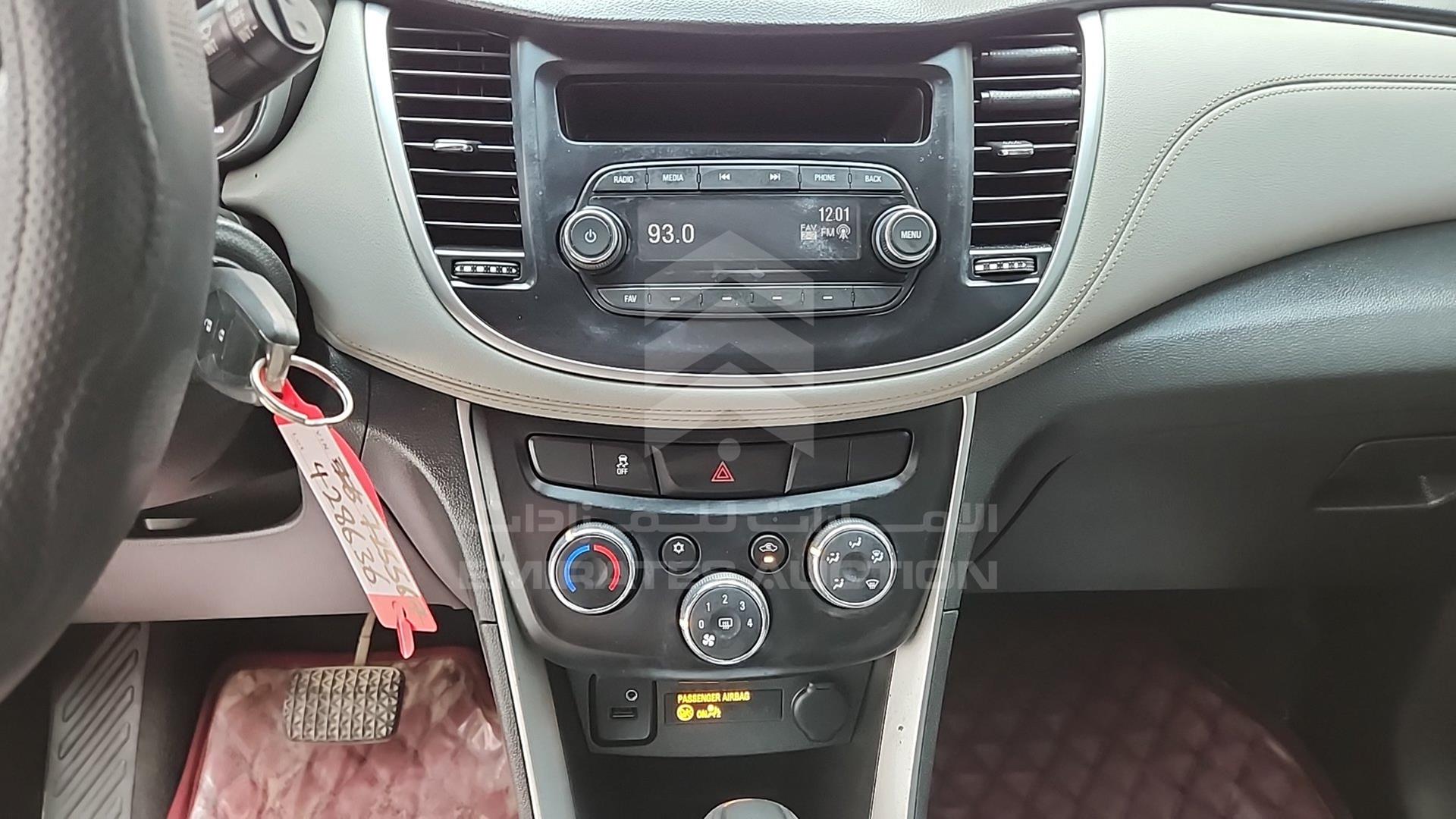 2019 CHEVROLET TRAX VIN: KL1JD7D57KB725567