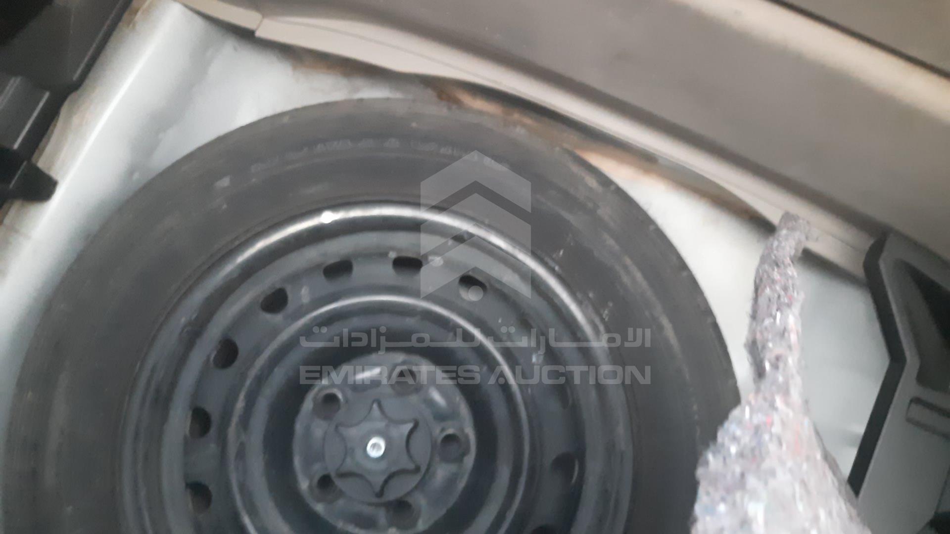 2014 NISSAN TIIDA VIN: MNTBC2C91E6001242