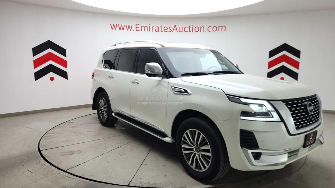 2015 Nissan Patrol — Front Right Angle — Photo 12
